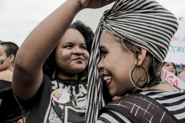marcha_mulheres_manaus-e1532707888715