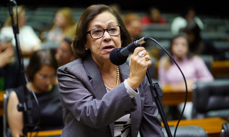 foto lídice da mata – site snm