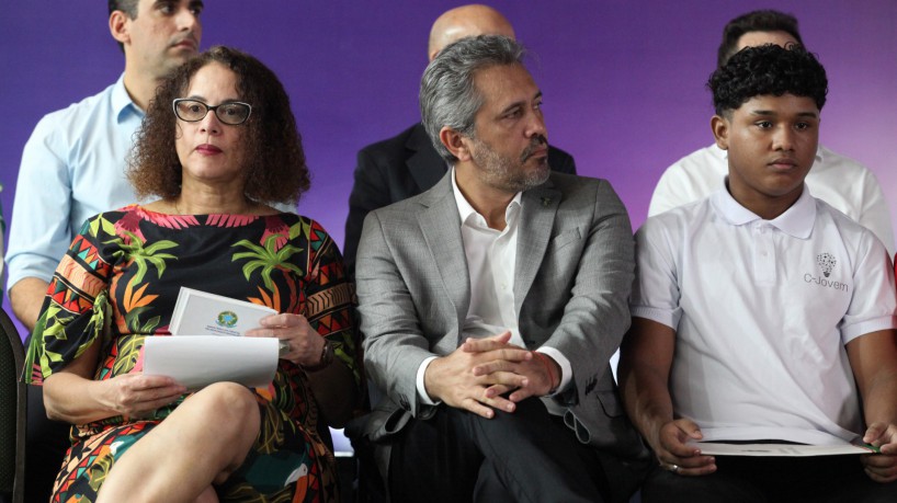 1_lancamento___do___c_jovem___com___a_presenca___da_ministra___da__ciencia___27_-22376743