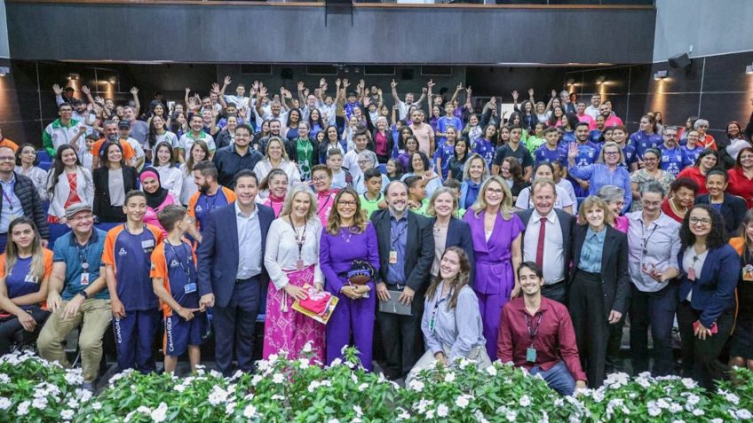 Itaipu-Binacional-Janja-Gleisi-4jul2023-848×477