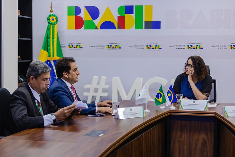 0da20284-e125-4699-8782-d6442a6d6d9f