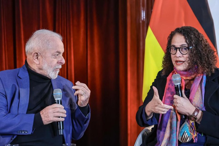 81a9e2d6-6ba2-4411-bb16-294441047179