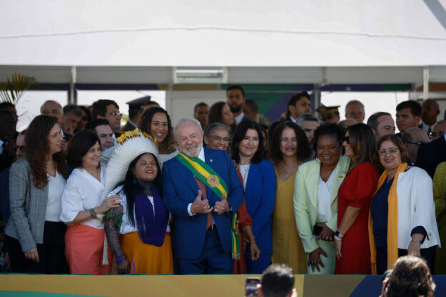 1703651676658ba95c30c3d_1703651676_3x2_md